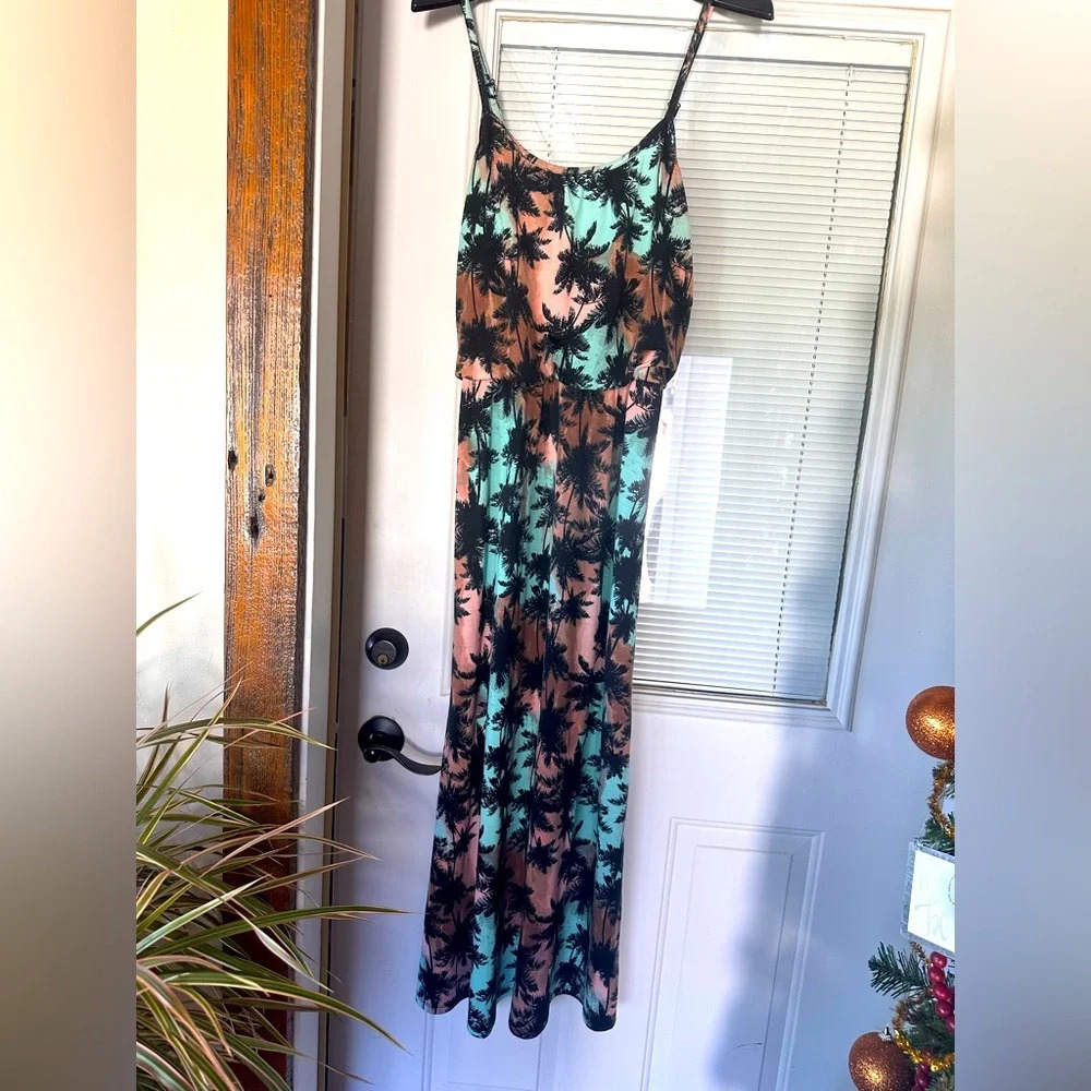 Palm tree Spaghetti strap maxi